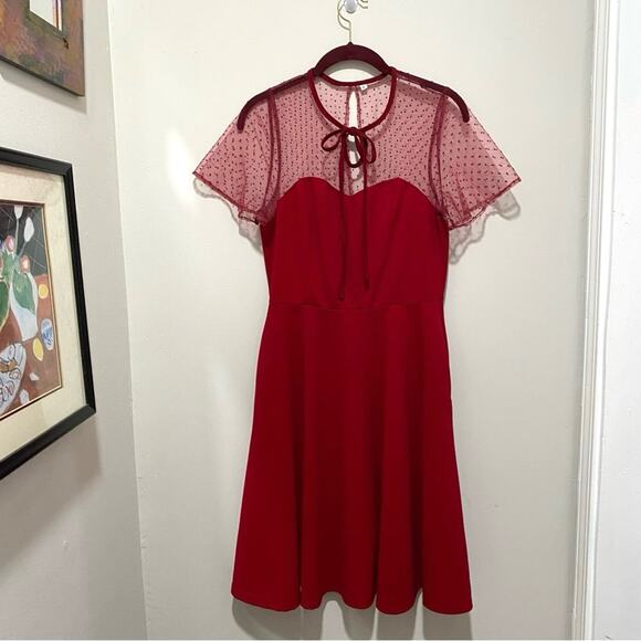 Red Party Dress Size Juniors Medium Dotted Swiss Yoke Fit & Flare Zip Back - Picture 11 of 12
